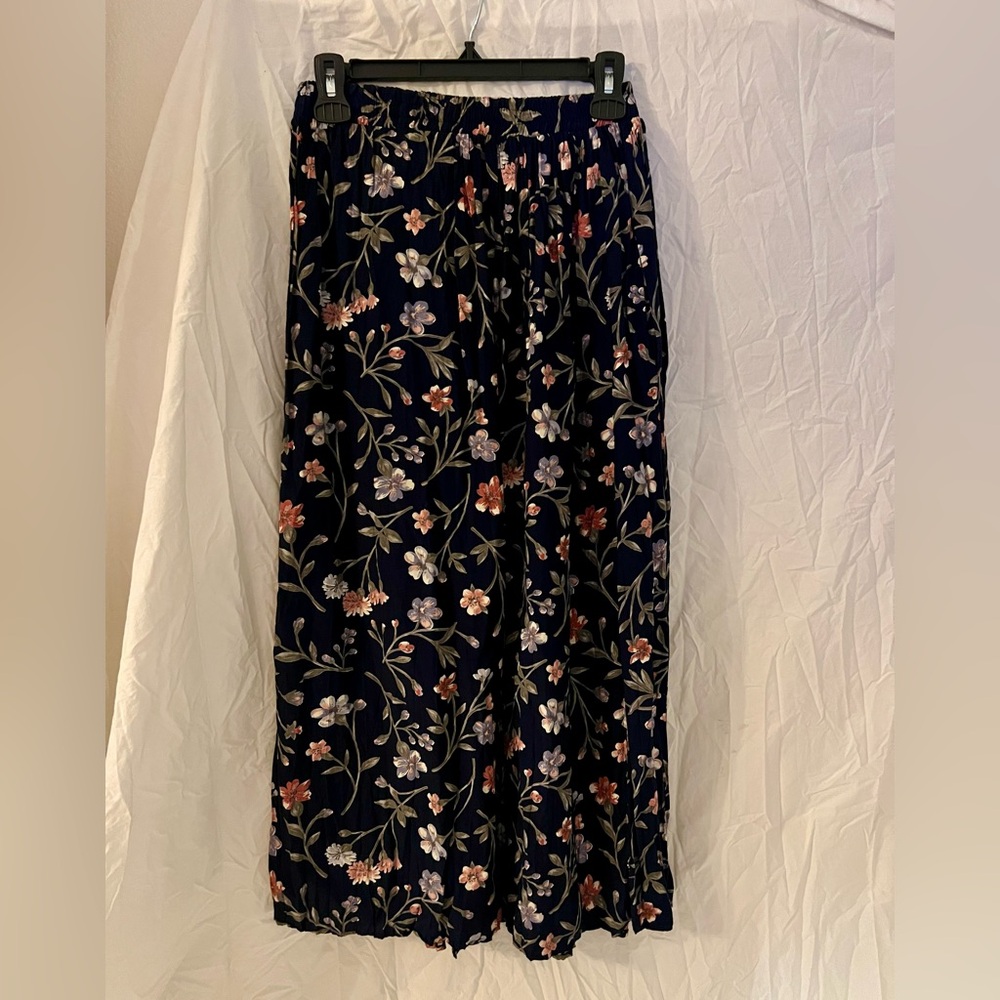 Vintage 90’s CLIO blue floral maxi skirt in a size petite medium